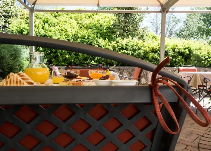 Phi Astoria Hotel 4*