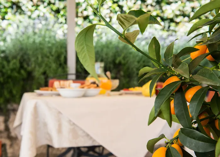 Phi Astoria 酒店 4*