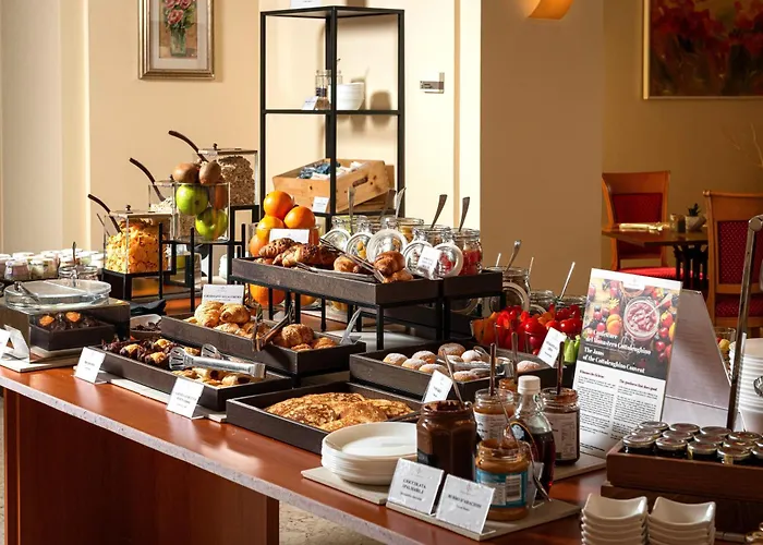 Phi Astoria 호텔 수세가나